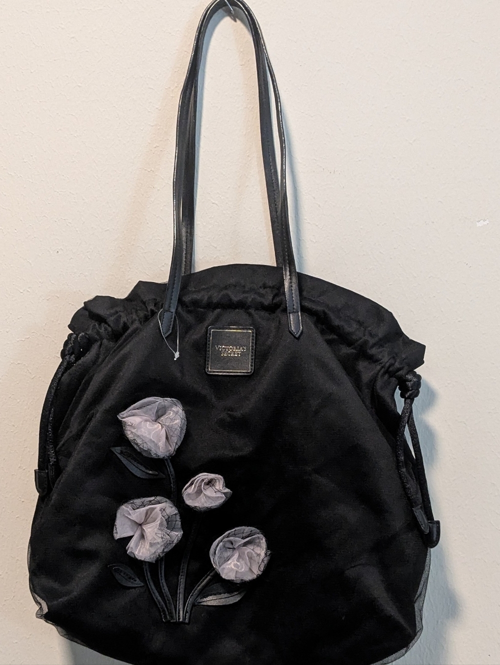 Victoria's Secret Tease Gardenia Tote Black and Pink Applique Flowers Drawstring
